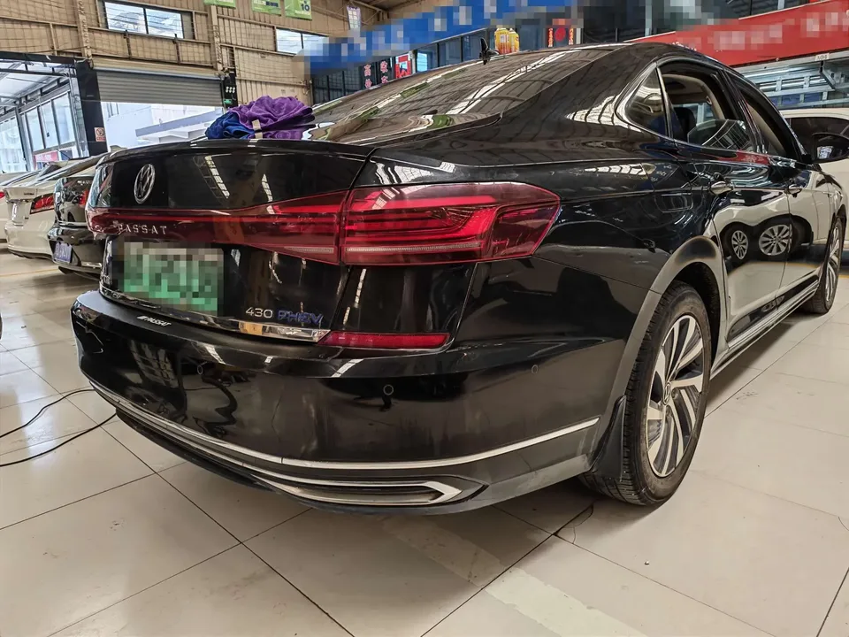 Volkswagen Passat PHEV Passat PHEV 2022 430PHEV Hybrid Luxury Edition 2023 — thumbnail 2