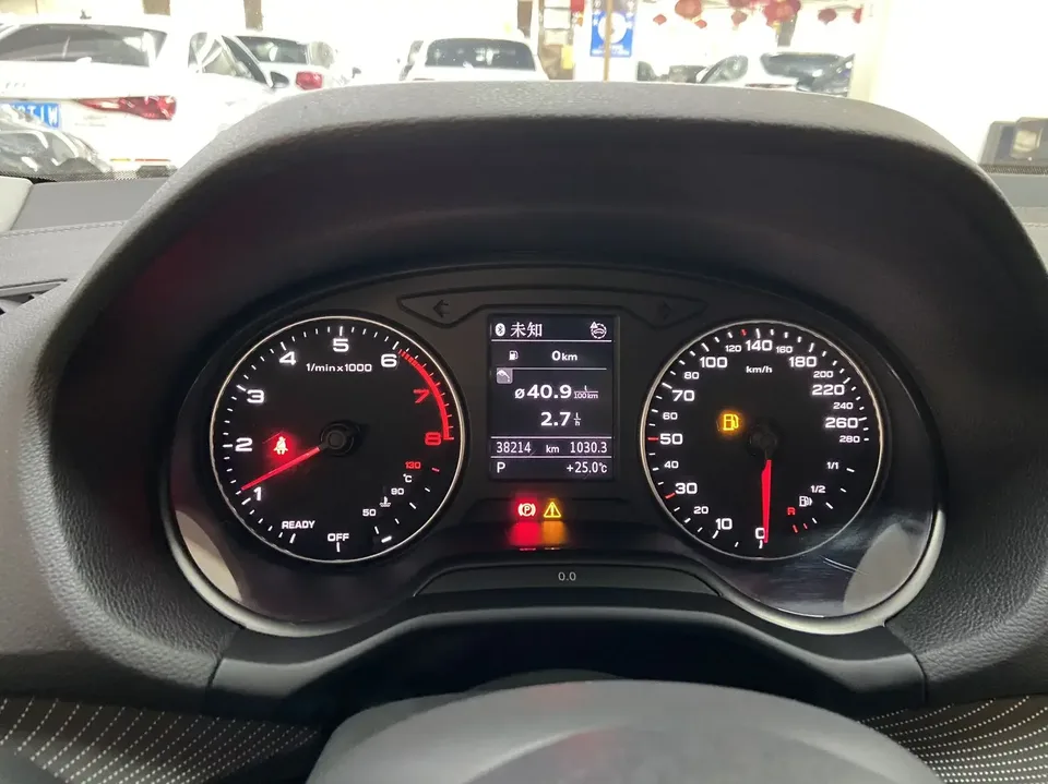 Audi Q2L Audi Q2L 2022 35 TFSI Stylish and Elegant 2022 — thumbnail 5