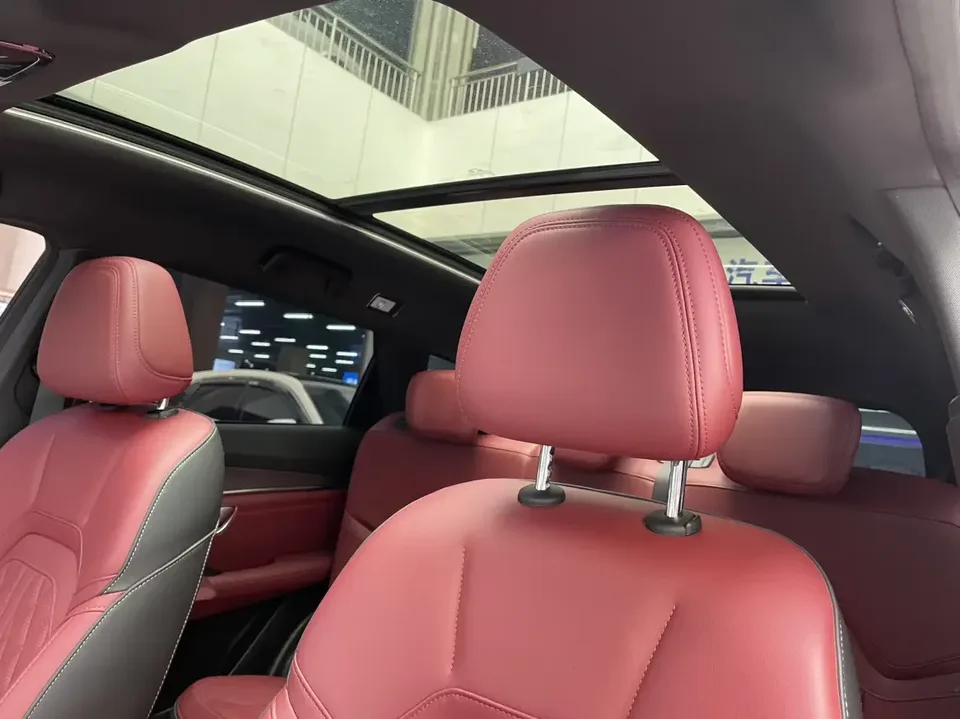 Jetour Jietu X70 PLUS Jietu X70 PLUS 2025 Champion Edition 1.5T DCT Champion MAX+ 7 Seaters 2024 — thumbnail 5