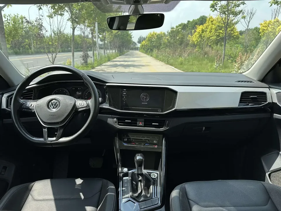 Volkswagen Tayron Tanyue 2022 280TSI 2WD Luxury Smart Edition 2022 — thumbnail 5