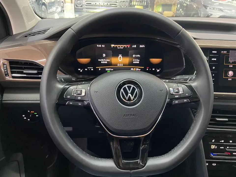 Volkswagen Tharu tuyue 2022 280TSI 2WD Deluxe Edition 2022 — thumbnail 5