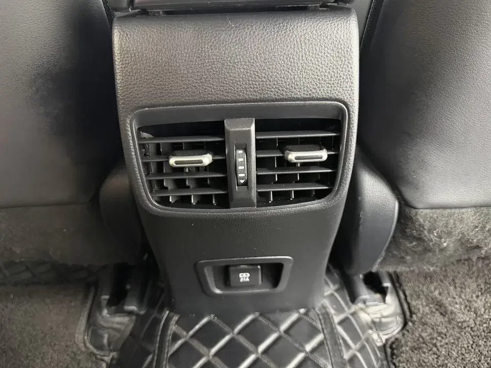 Toyota Levin Lei Ling 2023 185T Sports Edition 2023 — thumbnail 3
