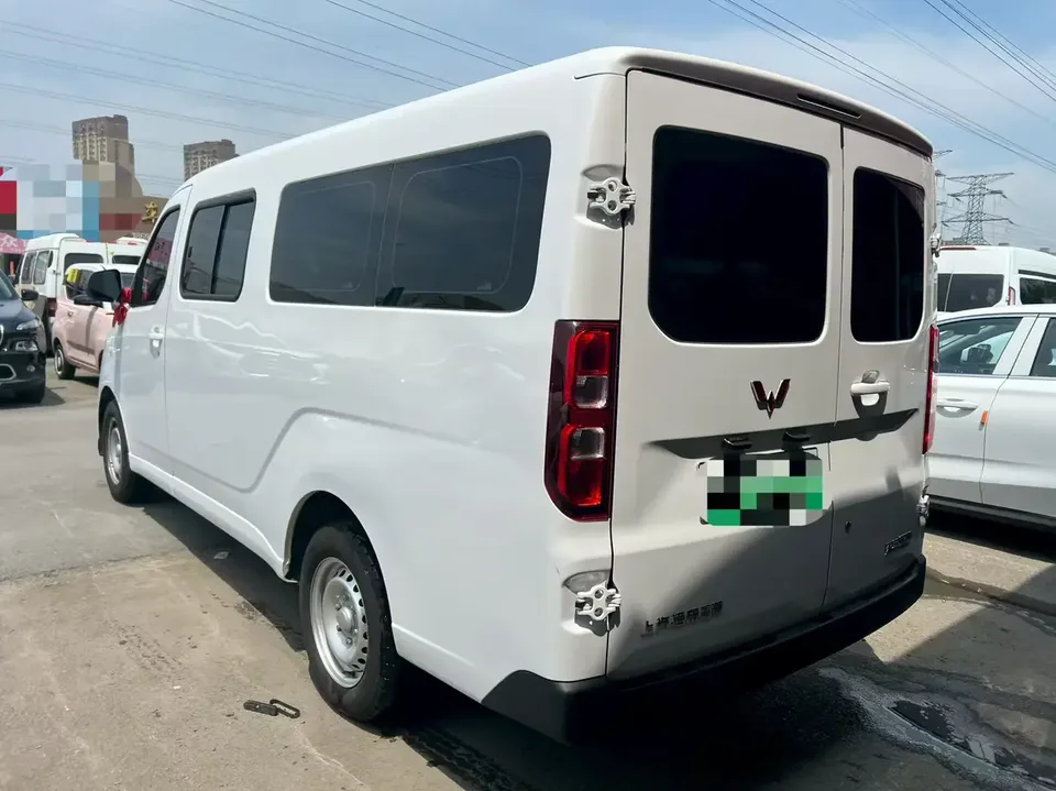 Wuling Yangguang Wuling Yangguang 2024 300km Comfortable Bus Version 75kW 2024 — thumbnail 4