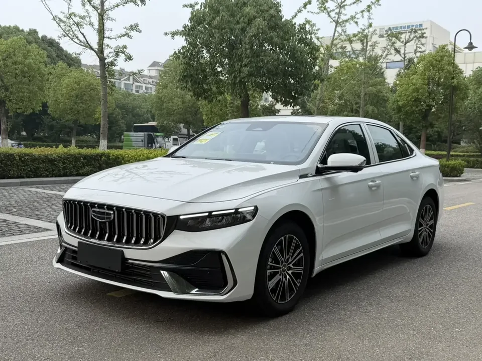 Geely Preface Xing Rui 2026 1.5T Dongfang Yao Jinghong Edition 2026 — photo 1, buy with delivery to Moscow