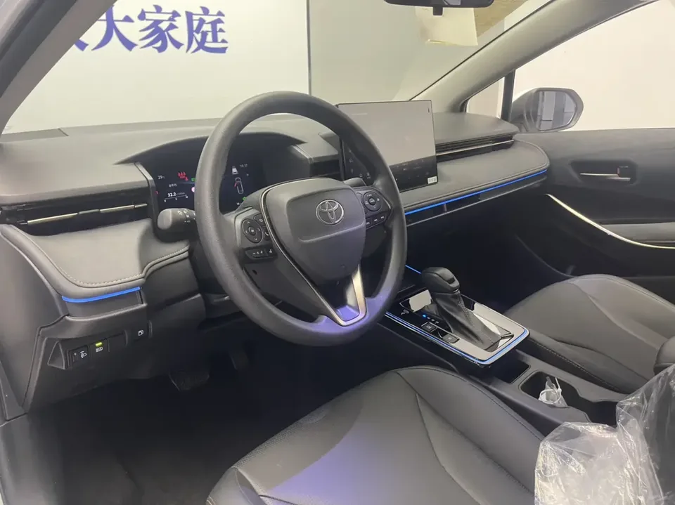 Toyota Corolla Corolla 2026 Intelligent Electric Hybrid Dual Engine 1.8L E-CVT Elite Edition 2026 — thumbnail 3