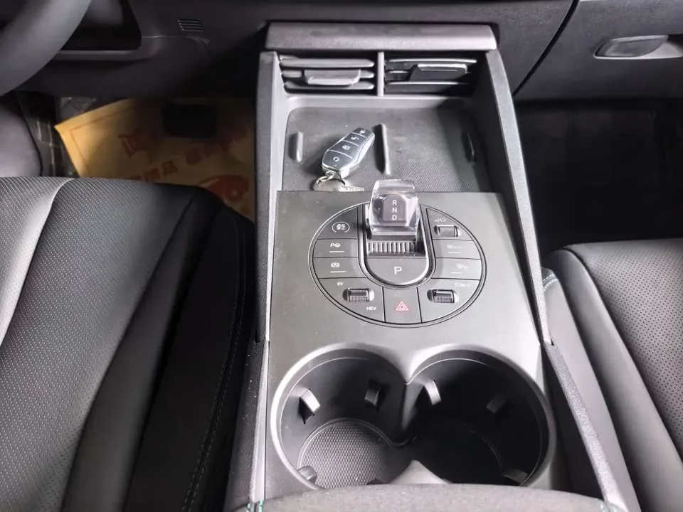 BYD Seal 06DM Seal 06DM 2025 DM-i 80KM Premium Edition 2025 — thumbnail 3