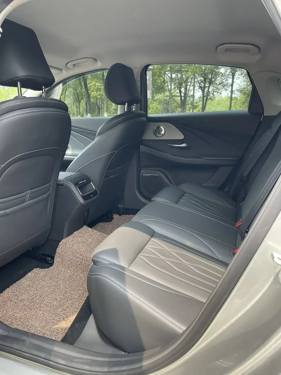 Chery Arrizo 8 Arrizo 8 2025 1.6TGDI DCT Intelligence 2025 — thumbnail 5