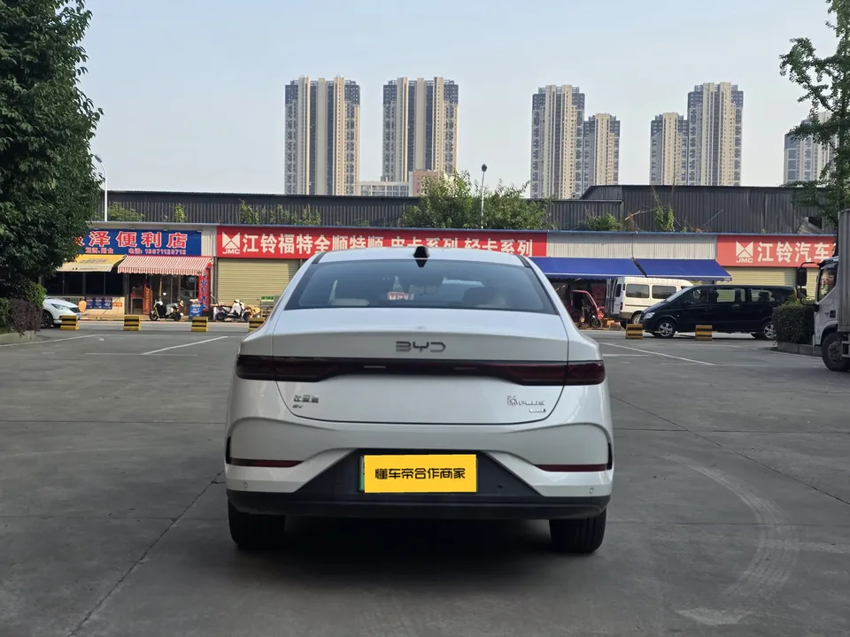 BYD Qin PLUS EV Qin PLUS EV 2025 Smart Driving Edition 510KM Leading Edition 2025 — thumbnail 5