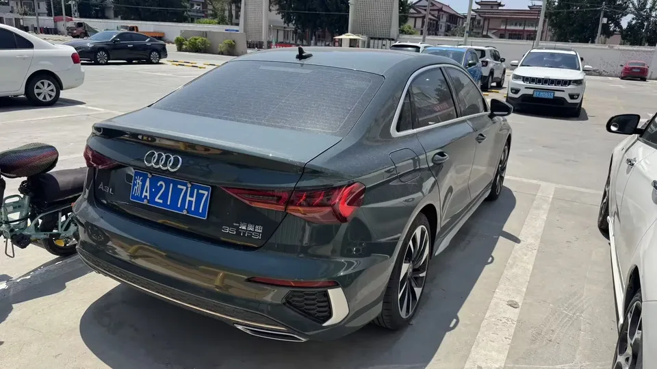 Audi A3 Audi A3 2022 A3L Limousine 35 TFSI Stylish Sports 2022 — thumbnail 2