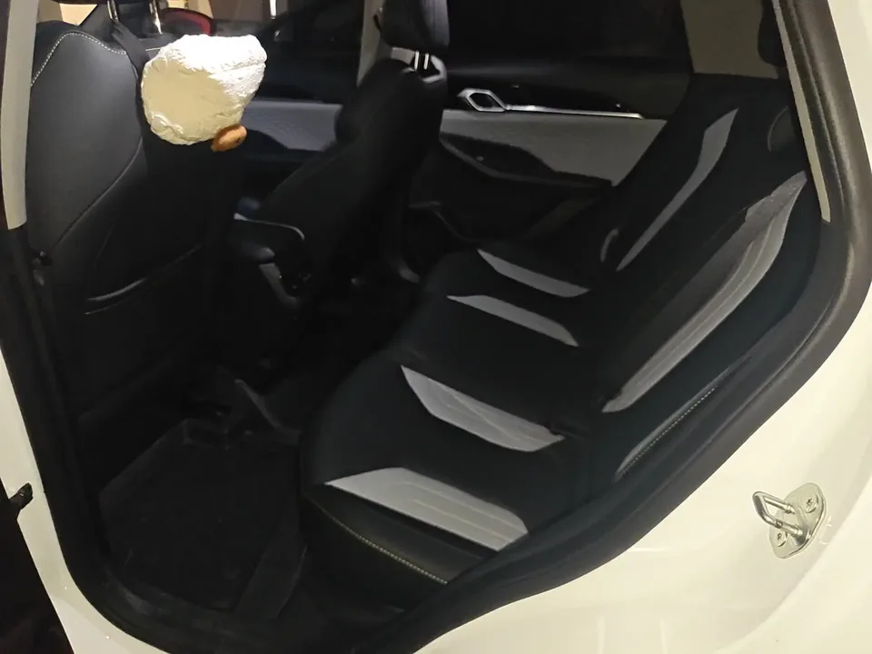 Geely Coolray SX11 Binyue 2023 Binyue COOL 1.5T DCT Champion Edition 2024 — thumbnail 3