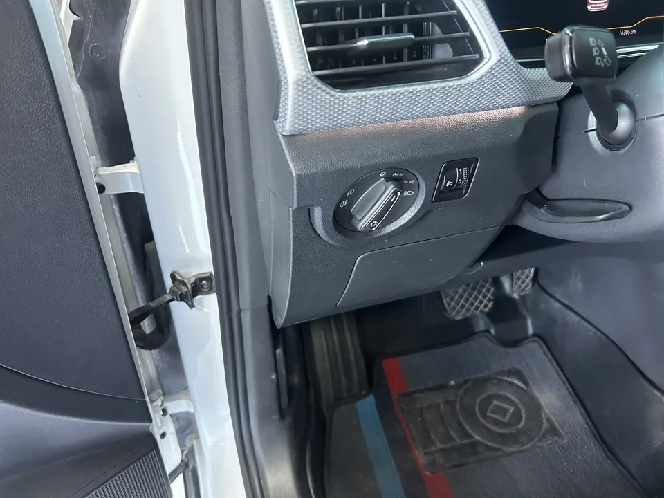 Volkswagen Explore the shadows Explore the shadows 2021 1.5L Automatic Joy-Link Edition 2023 — thumbnail 4