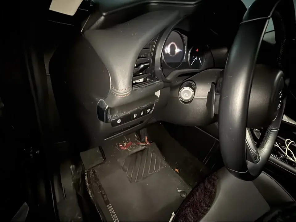 Mazda Axela Mazda3 Angkesela 2022 2.0L Automatic Premium Edition 2022 — thumbnail 4