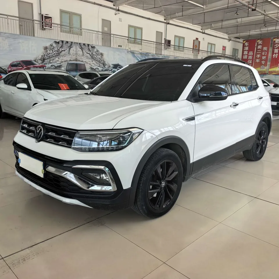 Volkswagen Tu Kai Tu Kai 2021 280TSI DSG Deluxe 2023 — photo 1, buy with delivery to Moscow