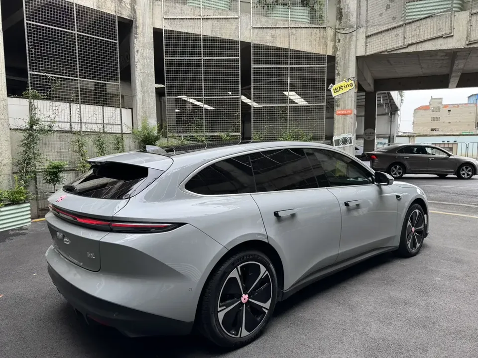 NIO ET5T NIO ET5T 2024 75kWh 2024 — thumbnail 2