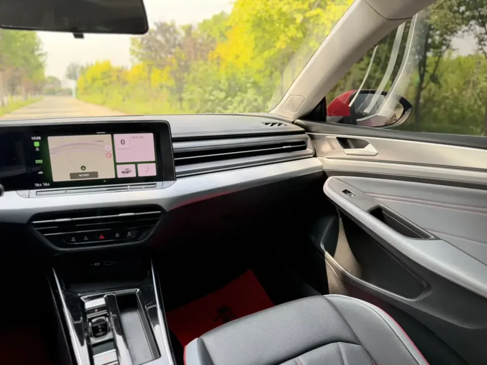 Volkswagen Lamando Lingdu 2023 Lingdu L 280TSI DSG Cool Edition 2023 — thumbnail 3
