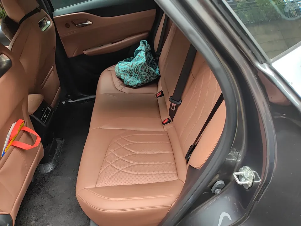 Changan UNI-Z PHEV Changan UNI-Z PHEV 2024 Blue Whale iDD 125KM Beyond 2024 — thumbnail 3
