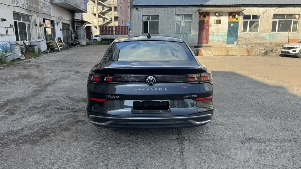Volkswagen Lamando Lingdu 2023 Lingdu L 280TSI DSG Cool Edition 2024 — миниатюра 2
