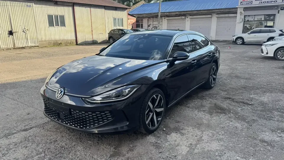Volkswagen Lamando Lingdu 2023 Lingdu L 280TSI DSG Cool Edition 2024 — фото 1, купить с доставкой в Москву