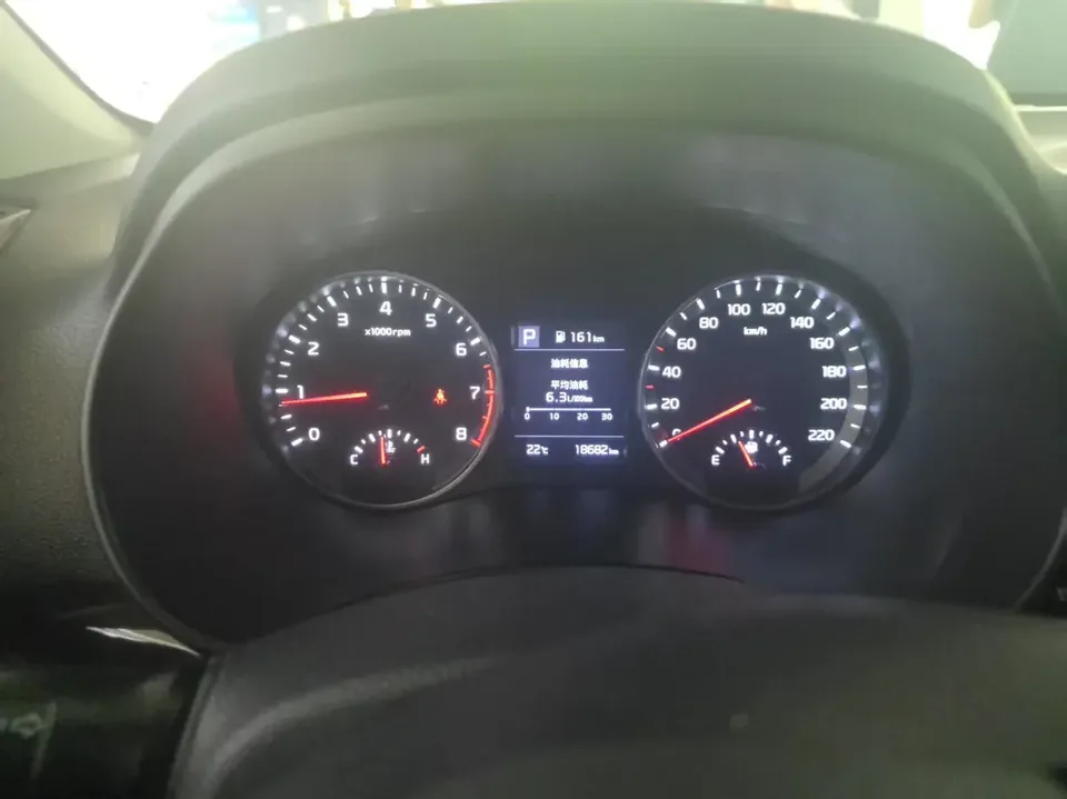 Kia KX1 Yipao 2021 1.4L Automatic Fun Edition 2023 — thumbnail 5