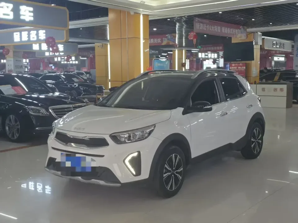 Kia KX1 Yipao 2021 1.4L Automatic Fun Edition 2023 — photo 1, buy with delivery to Moscow