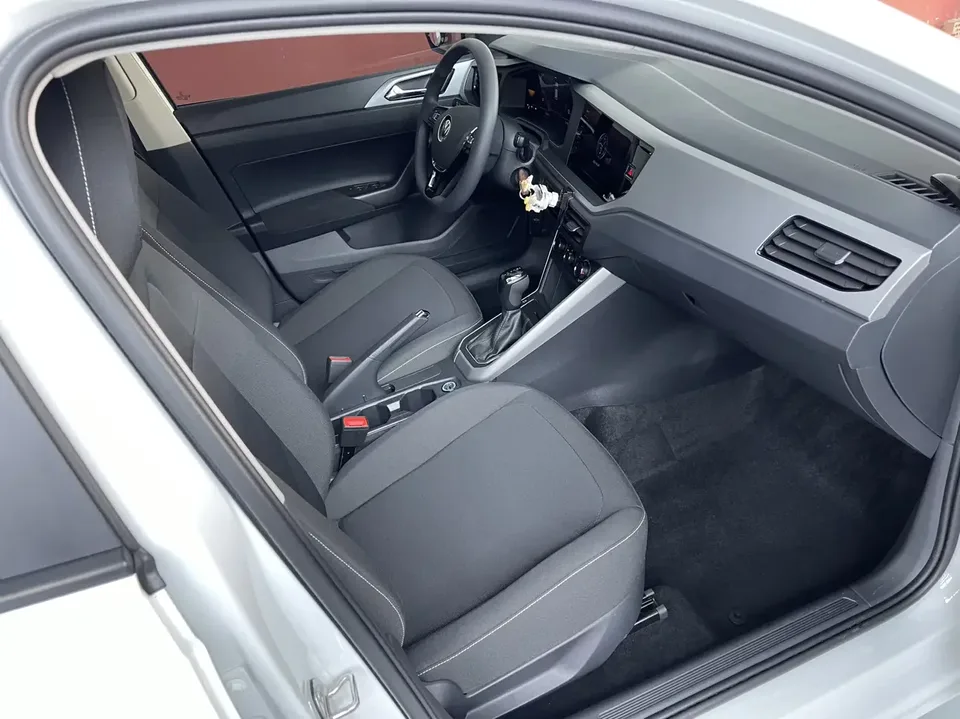 Volkswagen Polo Polo 2023 Facelift Plus 1.5L Automatic LOHAS Edition 2024 — thumbnail 3