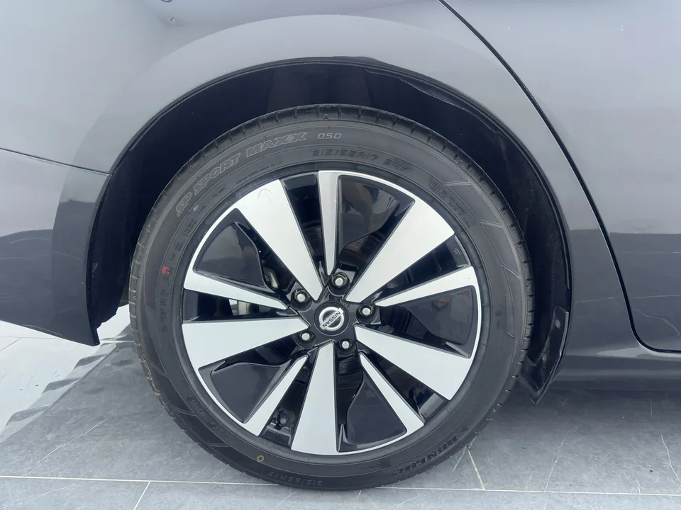Nissan Altima Sound of nature 2021 2.0L XL Comfort Edition 2023 — thumbnail 3