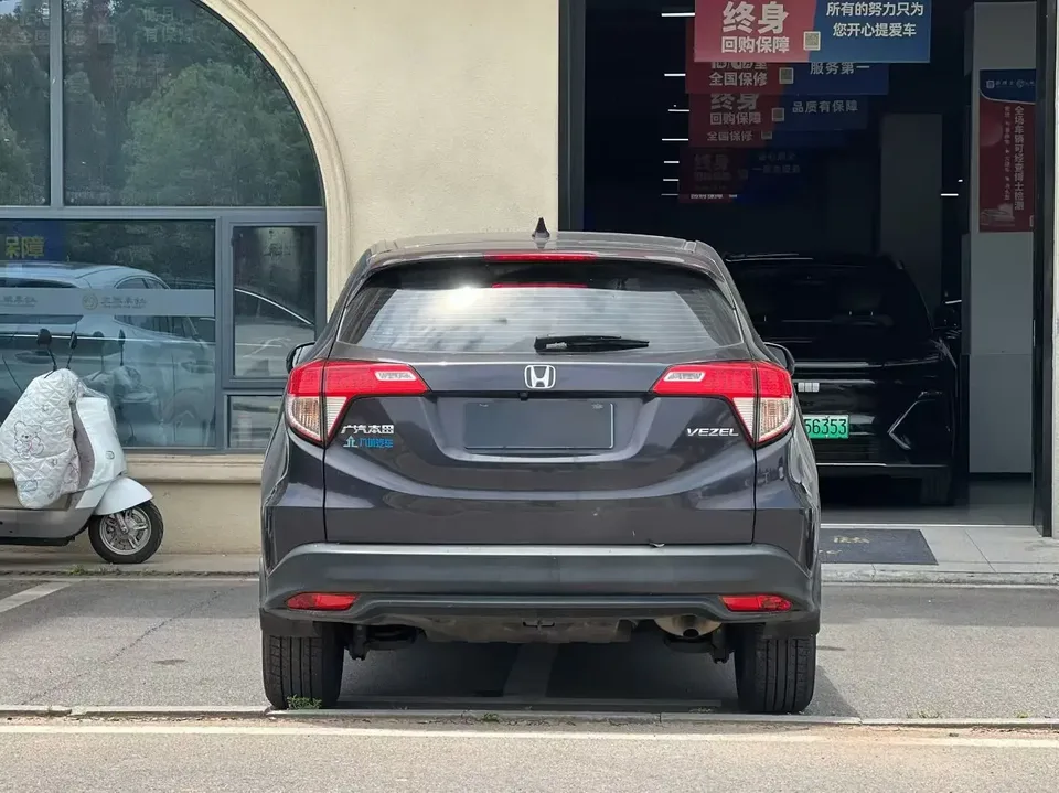 Honda VEZEL Binzhi 2022 1.5L CVT Phantom Night Pioneer Edition 2022 — миниатюра 2