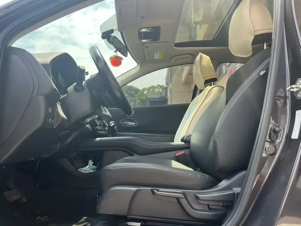 Honda VEZEL Binzhi 2022 1.5L CVT Phantom Night Pioneer Edition 2022 — миниатюра 5