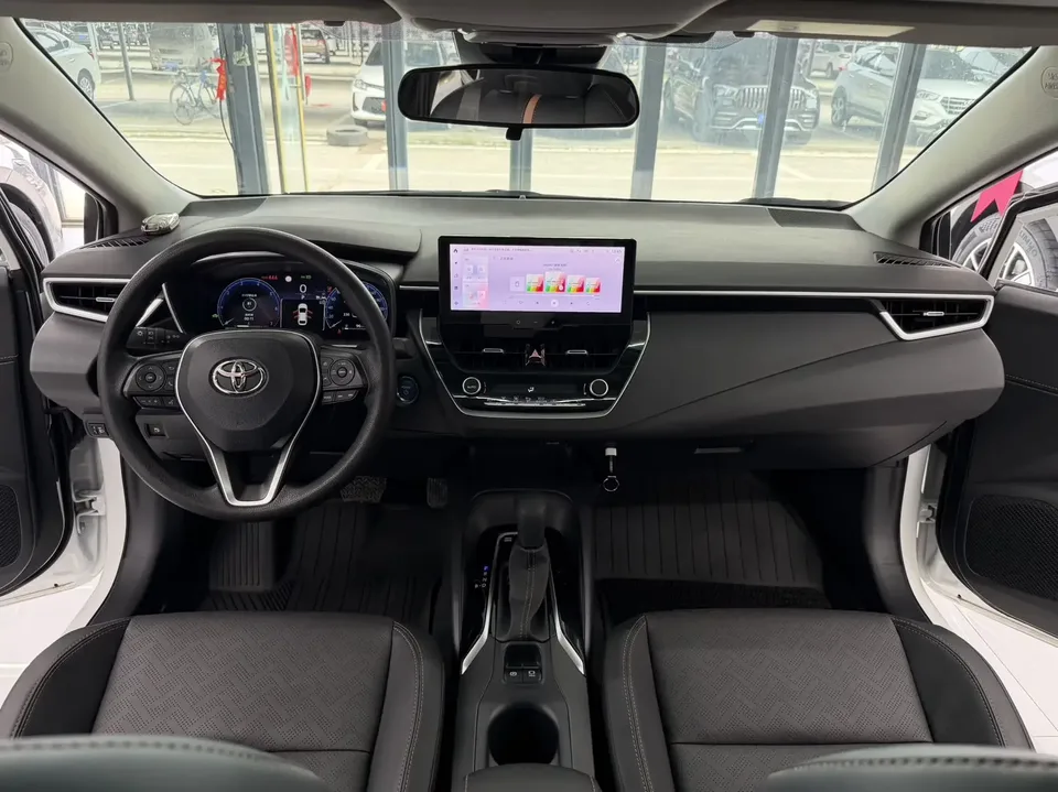 Toyota Levin Lei Ling 2023 Hybrid 1.8L Sports Edition 2023 — thumbnail 3