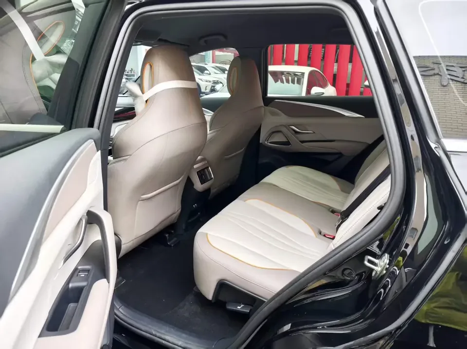 BYD Song Pro DM Song Pro DM 2024 DM-i Honor Edition 71km Pilot Edition 2024 — thumbnail 3