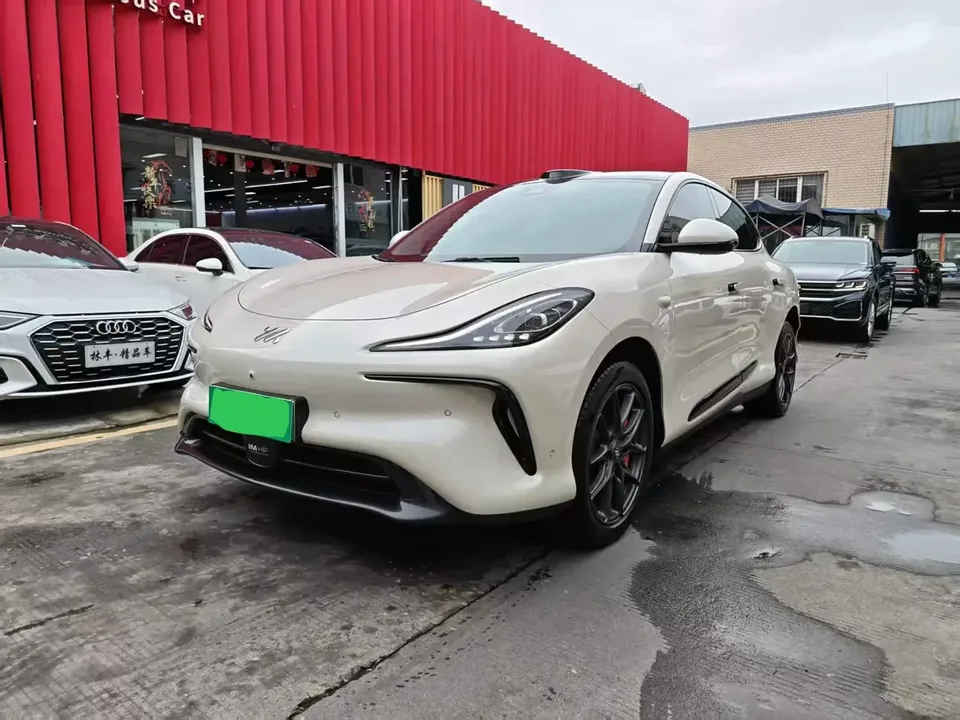 IM Motors LS6 Zhiji LS6 2023 Max Standard Edition 2024 — photo 1, buy with delivery to Moscow
