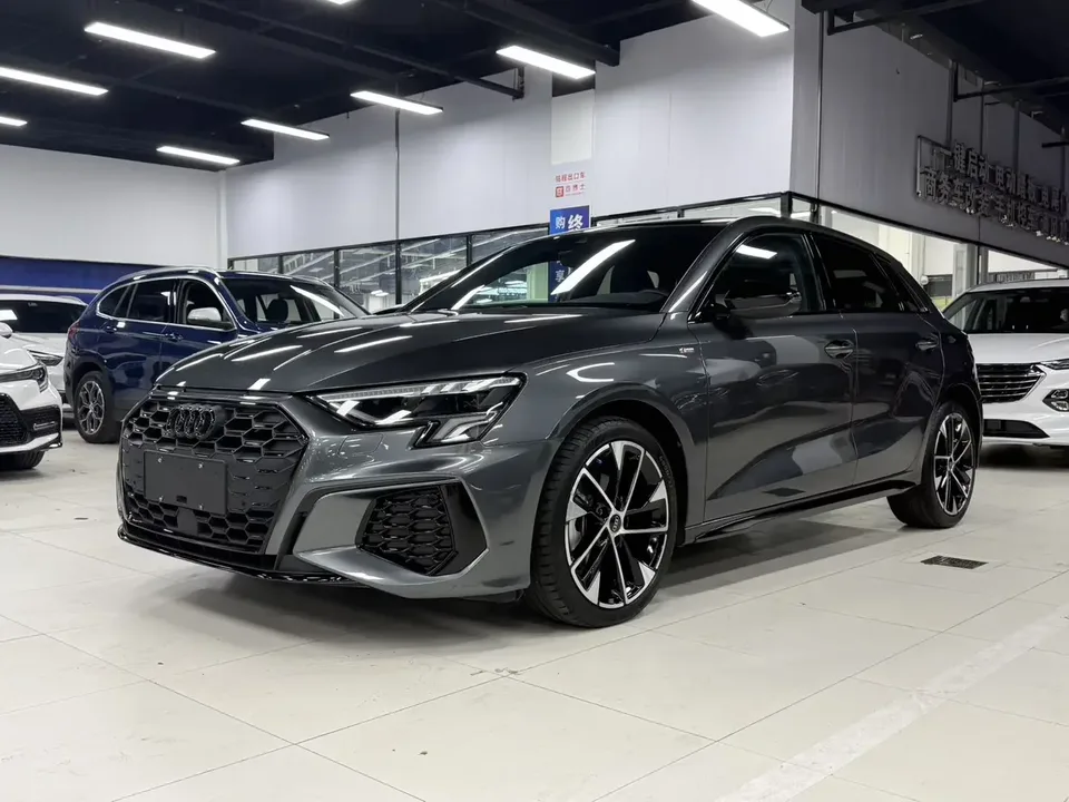 Audi A3 Audi A3 2021 Sportback 35 TFSI Enjoy Life Edition 2023 — photo 1, buy with delivery to Moscow