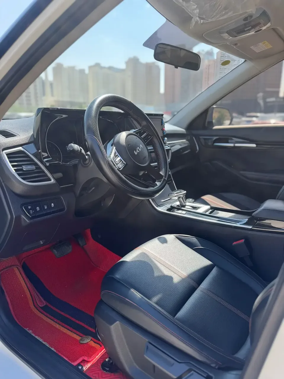 Kia Run proudly Run proudly 2021 1.5L CVT Trend Edition 2022 — thumbnail 3