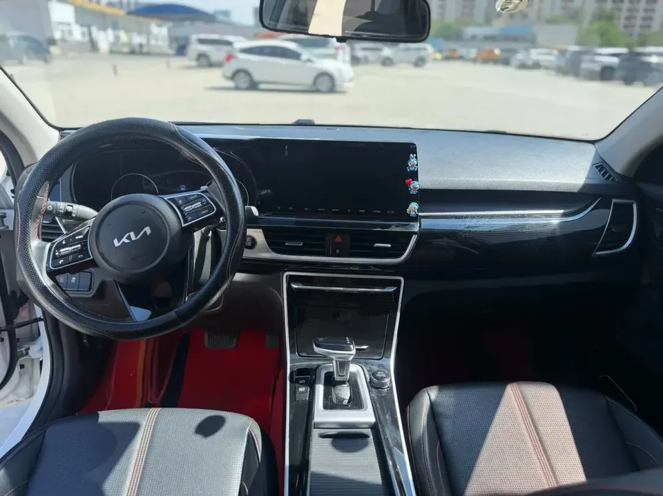 Kia Run proudly Run proudly 2021 1.5L CVT Trend Edition 2022 — thumbnail 4