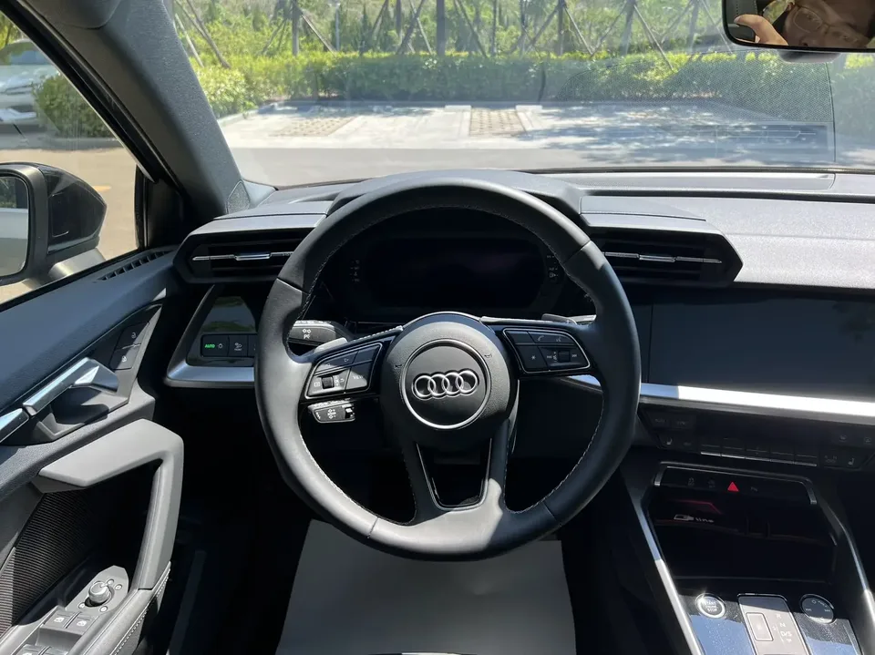 Audi A3 Audi A3 2023 Sportback 35 TFSI facelift: stylish and sporty 2023 — миниатюра 5