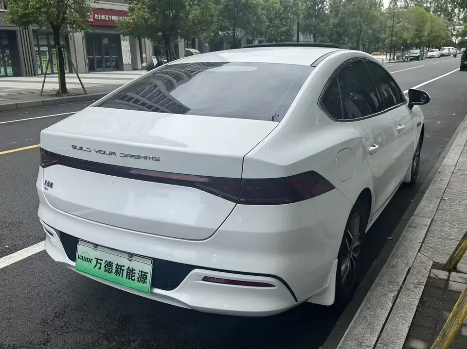 BYD Qin PLUS EV Qin PLUS EV 2023 500KM Travel Edition 2024 — thumbnail 2