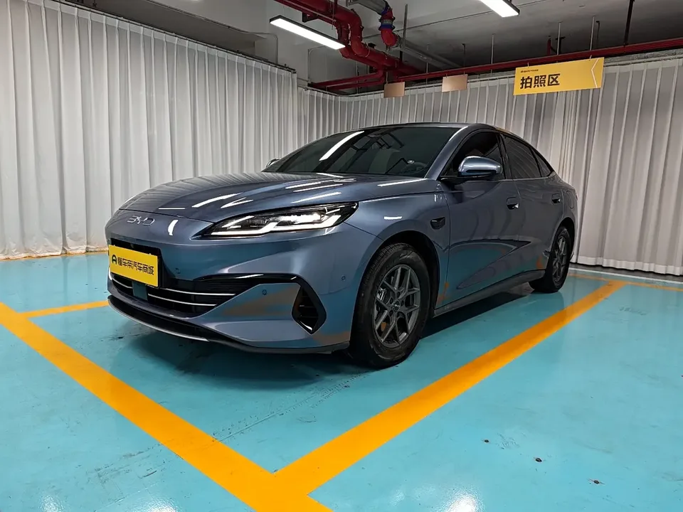 BYD Seal 06DM Seal 06DM 2025 DM-i 80KM Deluxe Smart Driving Edition 2025 — photo 1, buy with delivery to Moscow