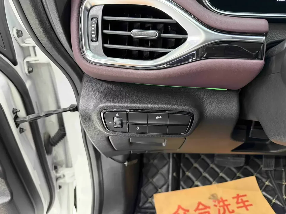 GAC Trumpchi M6 Trumpchi M6 2021 Pro 270T Automatic Deluxe Edition 2022 — thumbnail 5
