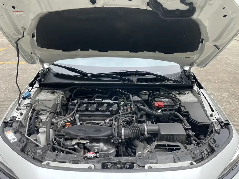 Honda CIVIC Civic 2023 240TURBO CVT Power Edition 2024 — миниатюра 3