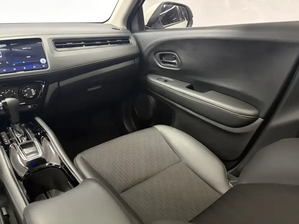 Honda VEZEL Binzhi 2022 1.5L CVT Phantom Night Pioneer Edition 2022 — thumbnail 5