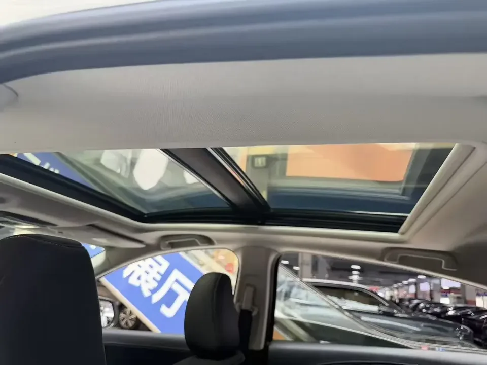 Honda VEZEL Binzhi 2022 1.5L CVT Elite Smart Edition 2022 — thumbnail 5