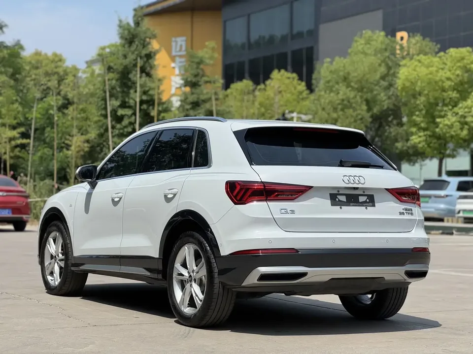 Audi Q3 Audi Q3 2022 35 TFSI Progressive Dynamic 2022 — thumbnail 4