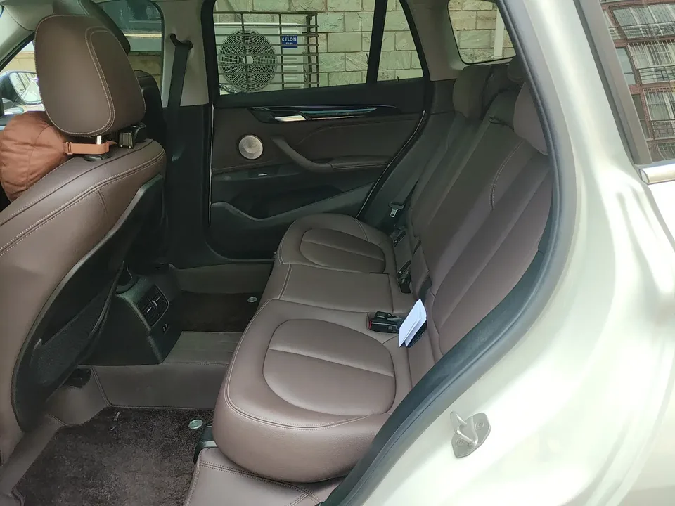 BMW X1 BMW X1 2022 sDrive20Li Premium 2022 — thumbnail 3
