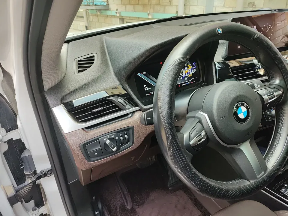 BMW X1 BMW X1 2022 sDrive20Li Premium 2022 — thumbnail 4