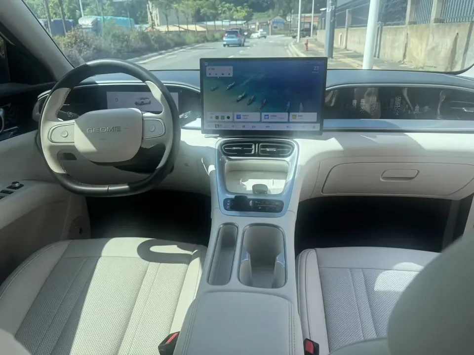 Geely Star Wish Star Wish 2025 UP 410km Exploration+ 2024 — thumbnail 5