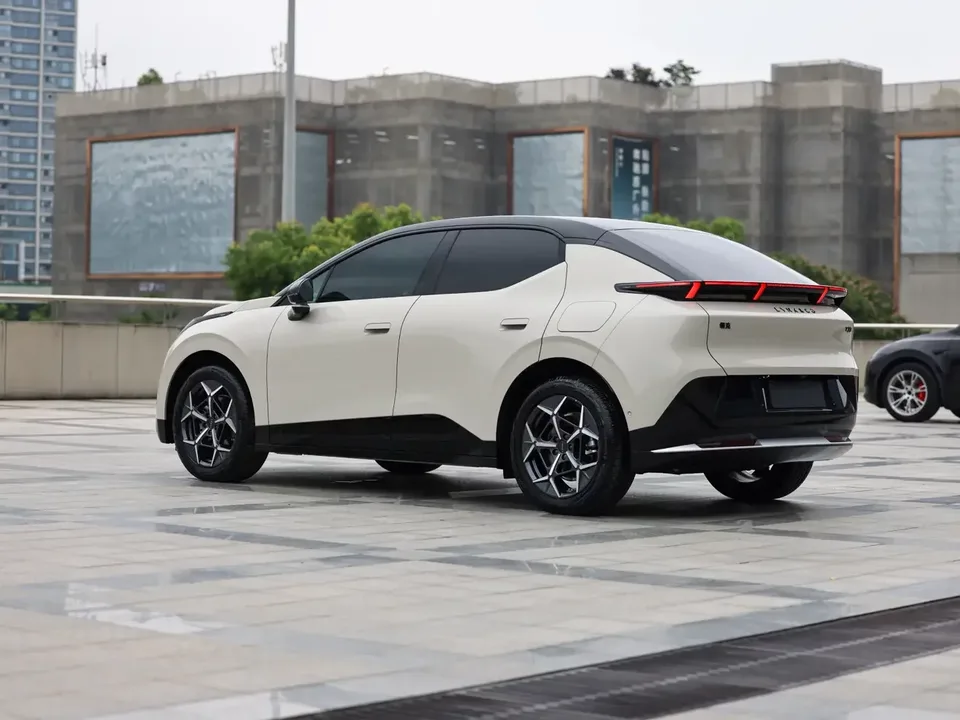 Lynk & Co Z20 Lynk & Co Z20 2025 530km rear-wheel drive Max 2025 — thumbnail 2