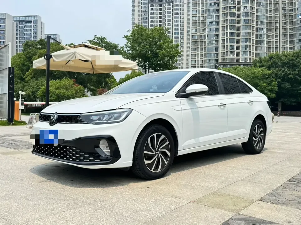 Volkswagen Lavida Lavida 2023 Modified 1.5L Automatic 5 million version 2023 — photo 1, buy with delivery to Moscow