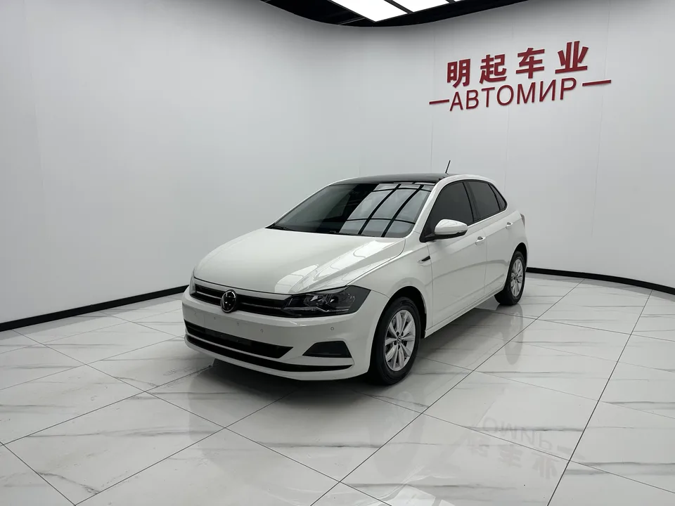 Volkswagen Polo Polo 2021 Plus 1.5L Automatic Colorful Technology Edition 2022 — thumbnail 3