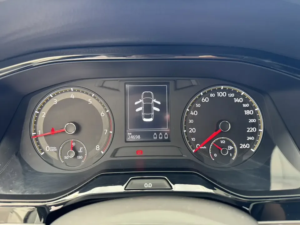 Volkswagen Bora Bora 2021 1.5L Automatic Elite Smart Link Edition 2022 — thumbnail 3