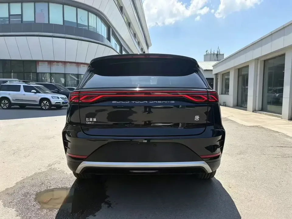 BYD Tang DM Tang DM 2024 Honor Edition DM-i 112KM Flagship 2024 — thumbnail 2